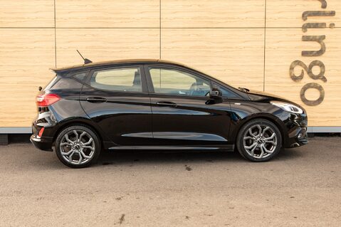 Ford Fiesta ST-LINE 12