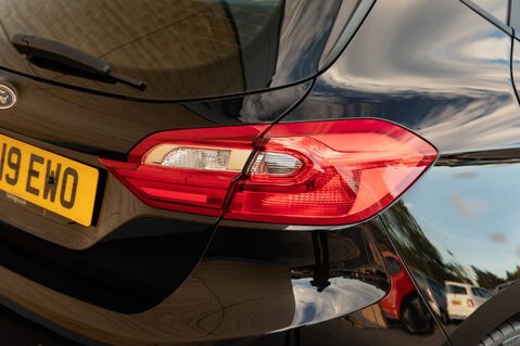 Ford Fiesta ST-LINE 9
