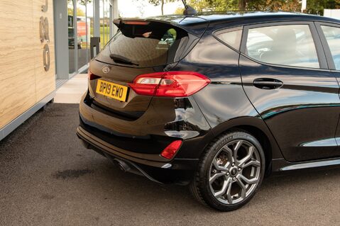 Ford Fiesta ST-LINE 8