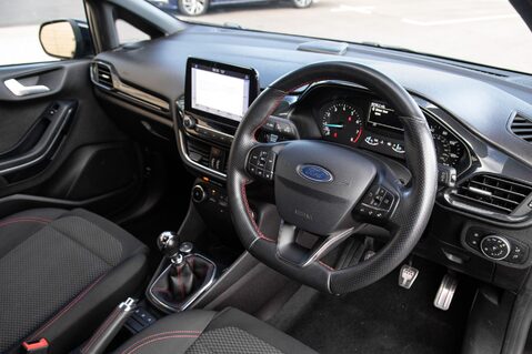 Ford Fiesta ST-LINE 4