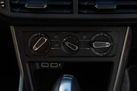 Volkswagen Polo SE TSI DSG 33