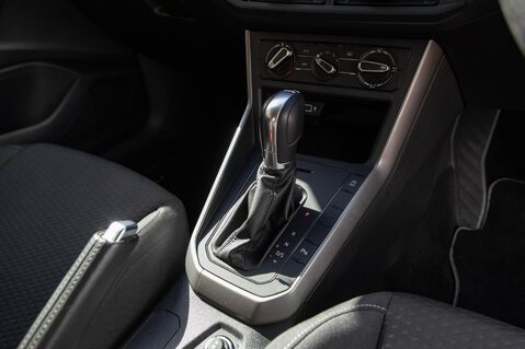 Volkswagen Polo SE TSI DSG 32