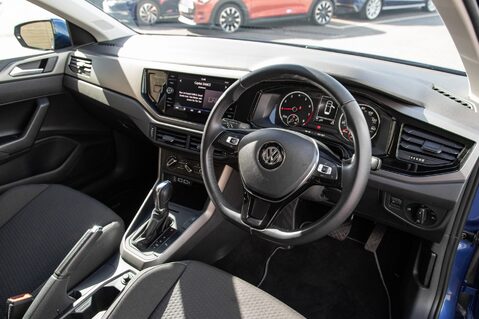 Volkswagen Polo SE TSI DSG 4