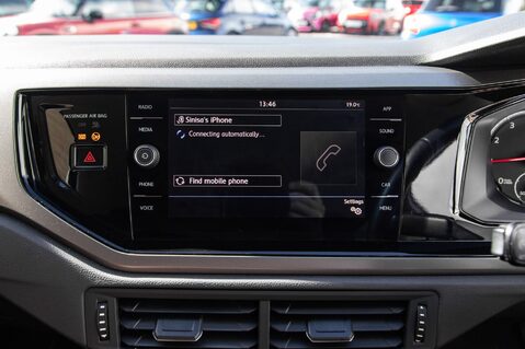 Volkswagen Polo SE TSI DSG 24