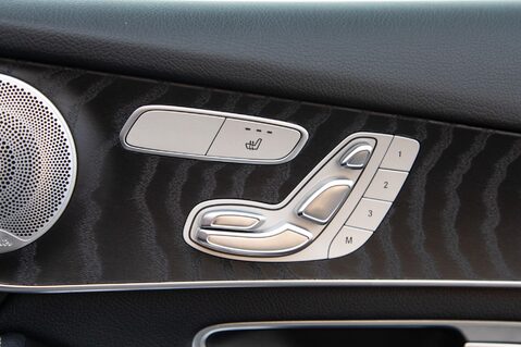 Mercedes-Benz GLC GLC 350 D 4MATIC AMG LINE PREMIUM PLUS 16