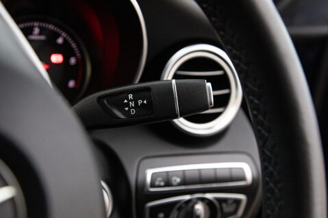 Mercedes-Benz GLC GLC 350 D 4MATIC AMG LINE PREMIUM PLUS 20