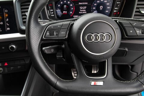 Audi A1 SPORTBACK TFSI S LINE 20