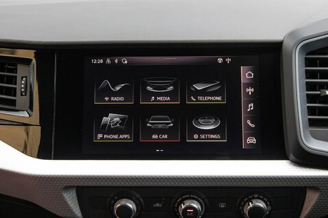 Audi A1 SPORTBACK TFSI S LINE 22