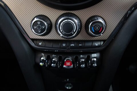 Mini Countryman COOPER S 33