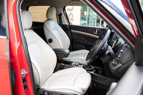 Mini Countryman COOPER S 31
