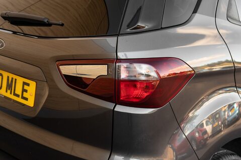 Ford Ecosport ST-LINE 8