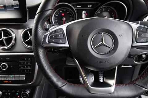 Mercedes-Benz GLA Class GLA 200 AMG LINE EDITION 19