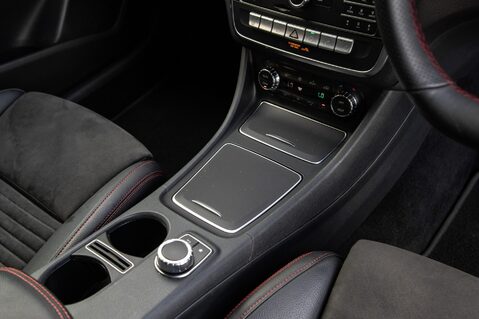 Mercedes-Benz GLA Class GLA 200 AMG LINE EDITION 30