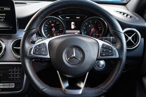 Mercedes-Benz GLA Class GLA 200 AMG LINE EDITION 21