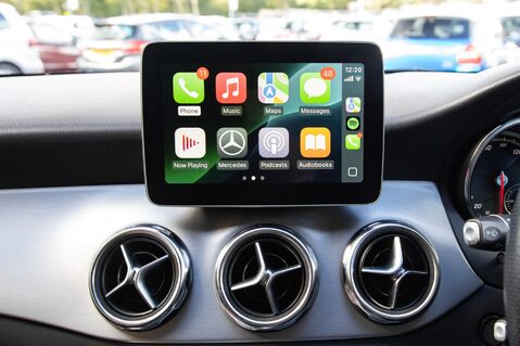 Mercedes-Benz GLA Class GLA 200 AMG LINE EDITION 27