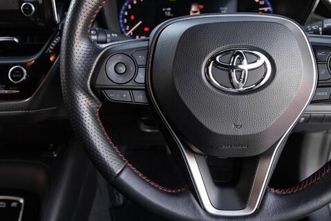 Toyota Corolla GR SPORT 19