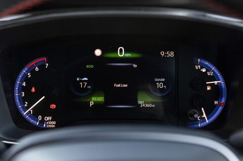 Toyota Corolla GR SPORT 15