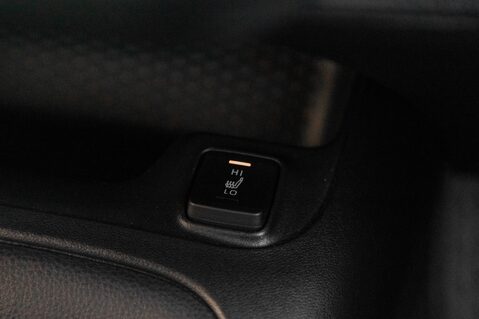 Toyota Corolla GR SPORT 31