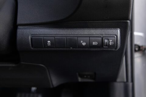 Toyota Corolla GR SPORT 16