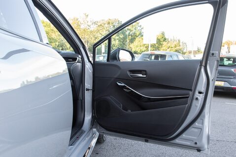 Toyota Corolla GR SPORT 14