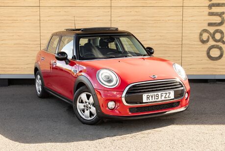 Mini Hatch COOPER CLASSIC