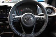 Toyota Aygo X VVT-I EDGE 21