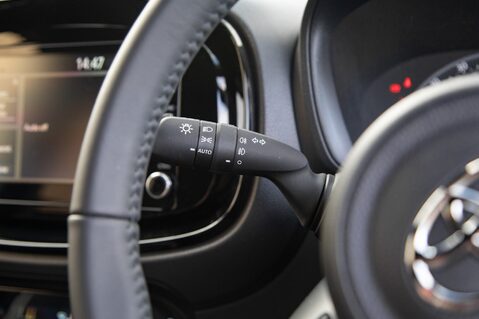 Toyota Aygo X VVT-I EDGE 17