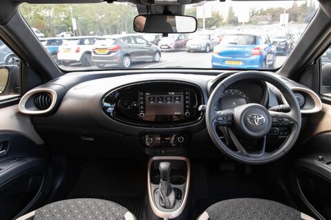 Toyota Aygo X VVT-I EDGE 3