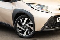 Toyota Aygo X VVT-I EDGE 11