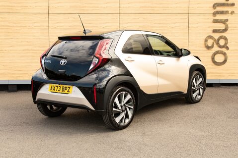 Toyota Aygo X VVT-I EDGE 2