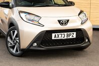 Toyota Aygo X VVT-I EDGE 10