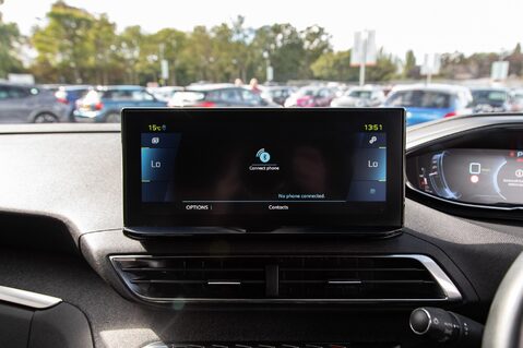 Peugeot 3008 S/S ALLURE PREMIUM PLUS 27