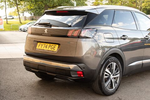Peugeot 3008 S/S ALLURE PREMIUM PLUS 8
