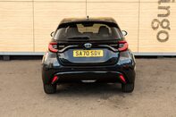 Toyota Yaris EXCEL FHEV 6