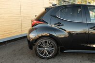 Toyota Yaris EXCEL FHEV 7