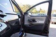 Toyota Yaris EXCEL FHEV 14