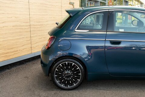 Fiat 500e LA PRIMA 7