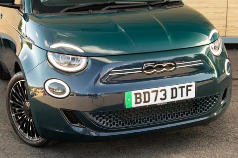 Fiat 500e LA PRIMA 10
