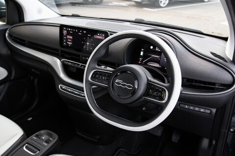 Fiat 500e LA PRIMA 4