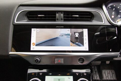 Jaguar I-Pace HSE 29