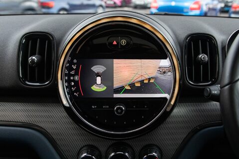 Mini Countryman COOPER EXCLUSIVE 28