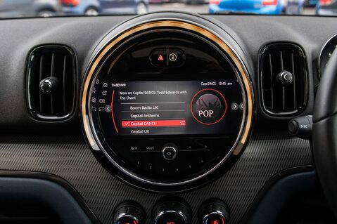 Mini Countryman COOPER EXCLUSIVE 25