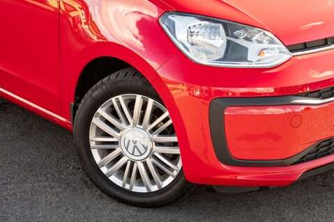 Volkswagen Up BASE 11