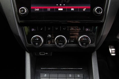 Skoda Octavia VRS CHALLENGE TSI DSG 36