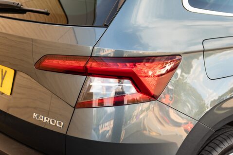 Skoda Karoq SE L TSI 9