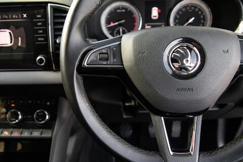 Skoda Karoq SE L TSI 19