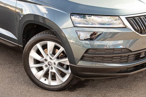 Skoda Karoq SE L TSI 11