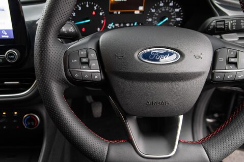 Ford Fiesta ST-LINE EDITION MHEV 19