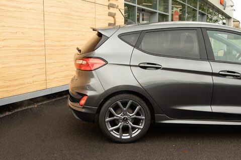 Ford Fiesta ST-LINE EDITION MHEV 7