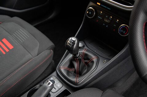 Ford Fiesta ST-LINE EDITION MHEV 30